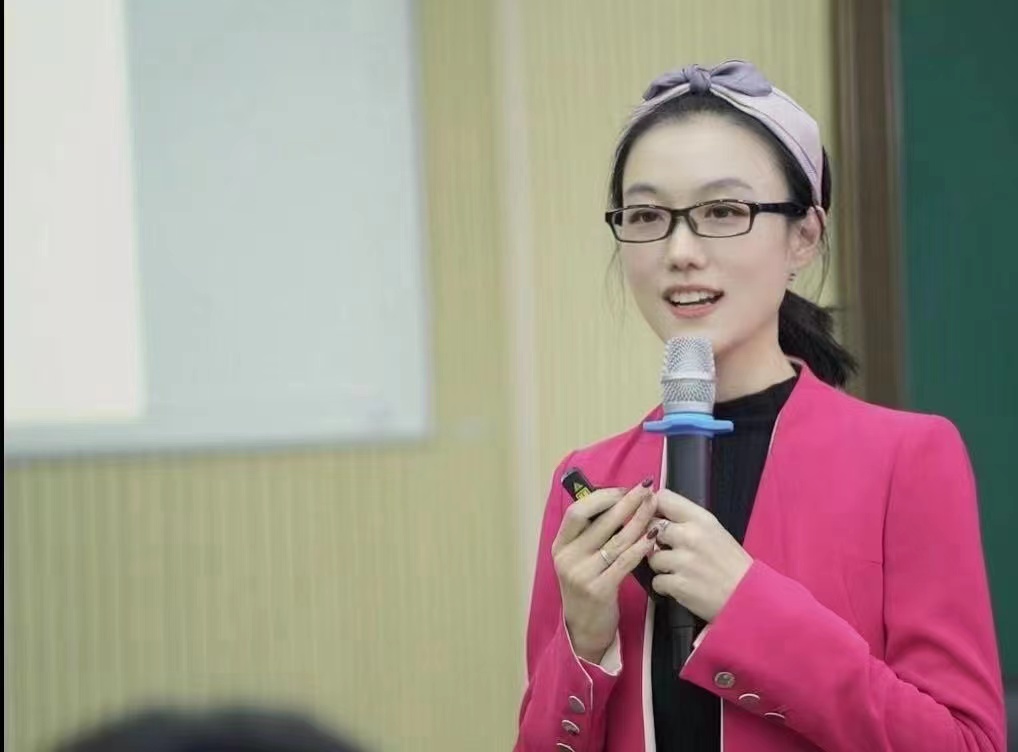 宫梦婷微信图片_20230220094100.jpg